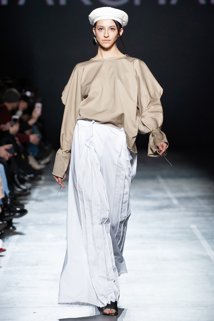 Учасниця &quot;Топ-моделі по-українськи&quot; Дарина Герасимчук відкрила свій перший показ на Ukrainian fashion week